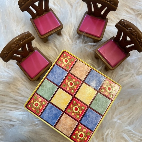 vintage Fisher Price Dolls House Furniture table and chairs - Picture 2 of 2